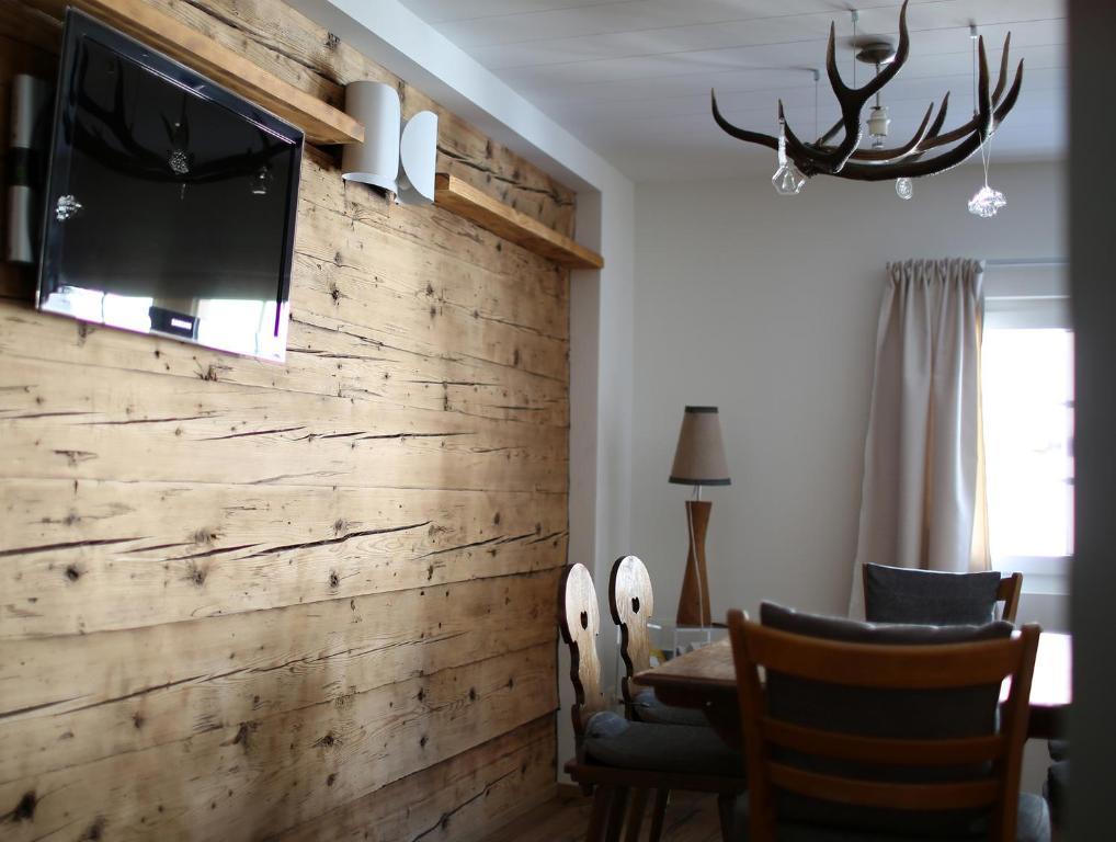 Chalet Swiss アンデルマット 部屋 写真